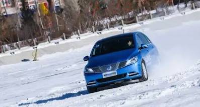 冰雪試駕騰勢400 如何能自己開電動車時更安心？
