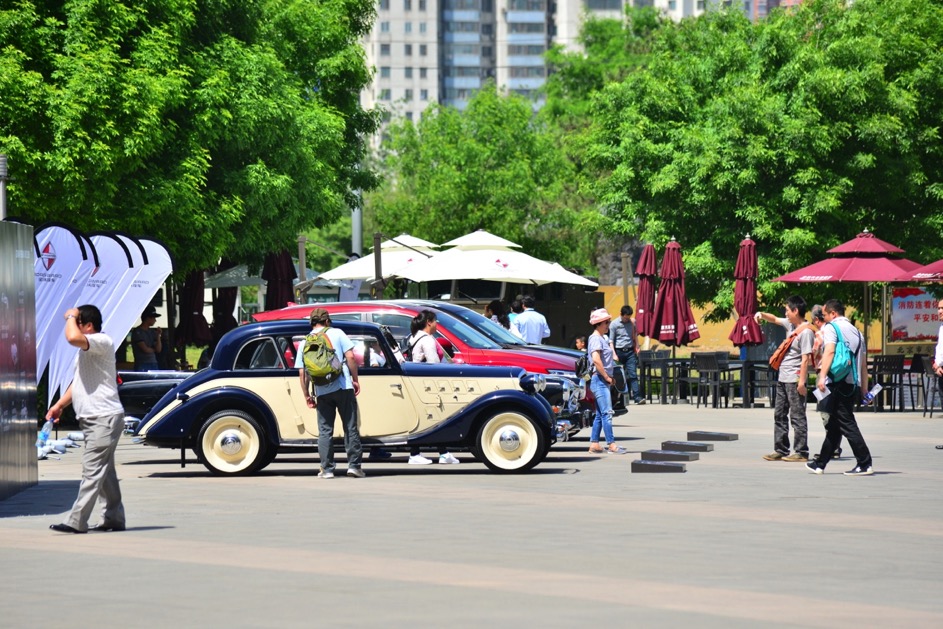 傳承經典 德國寶沃老爺車亮相北京汽車博物館