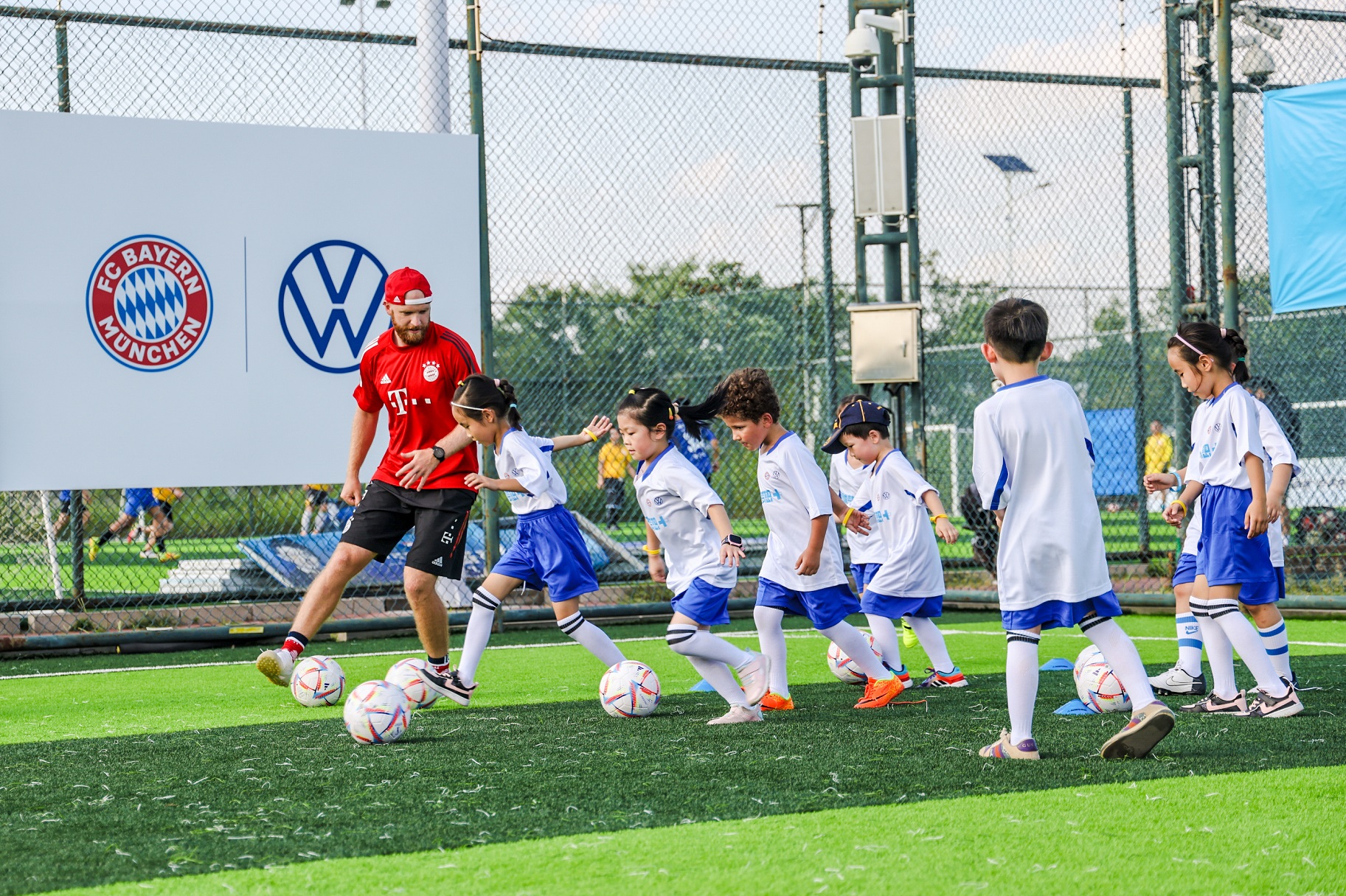 2022大眾汽車足球公益日活動在京成功舉辦
